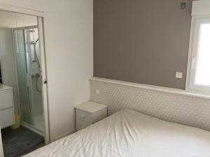 Maison de vacances maison entre plage marais et forêt 4 Route des Aires 85340 Olonne-sur-Mer Pays de la Loire