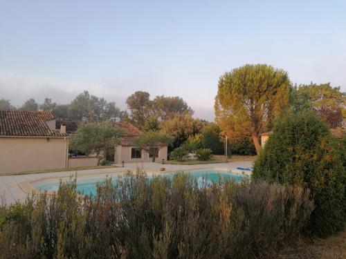 Maison entre vignes et Luberon