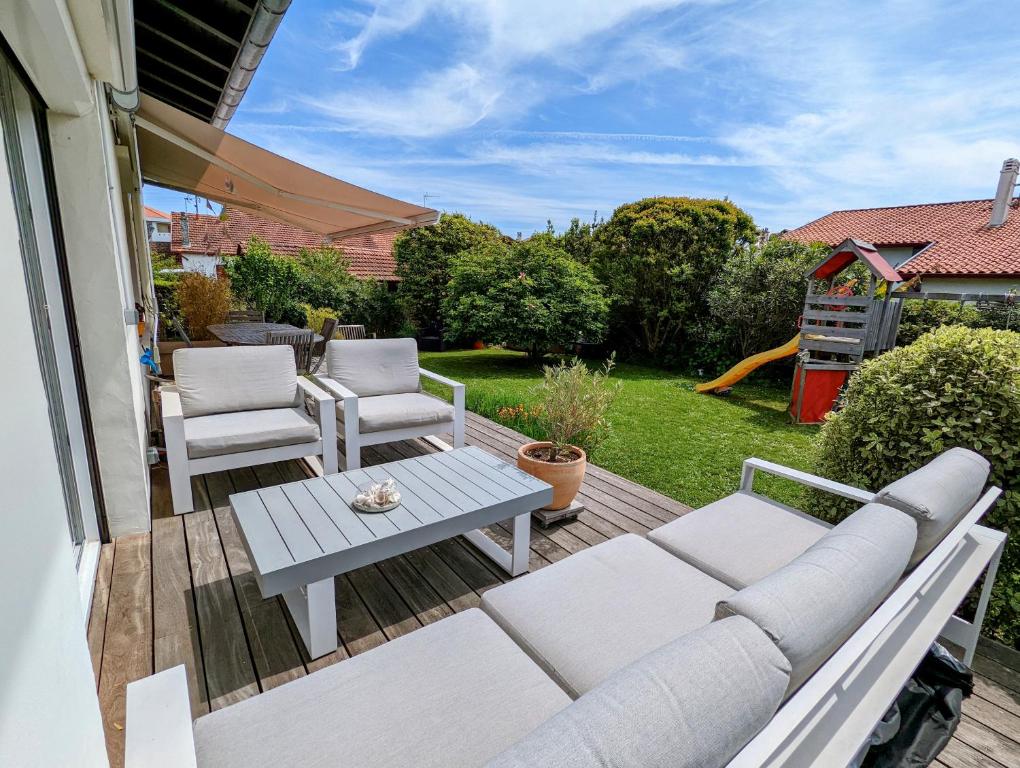 Maison de vacances Maison et T2 au calme, jardin & Spa, proche plages 6 Allée du Grand Champ 64600 Anglet