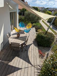 Maison et T2 au calme, jardin & Spa, proche plages