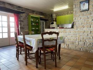 Maison Étel, 3 pièces, 4 personnes - FR-1-397-6