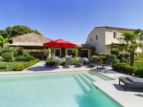 Maison Eygalières, 4 pièces, 6 personnes - FR-1-599-19