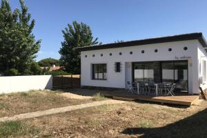 Maison face accès plage, 4 Chambres, 11 personnes