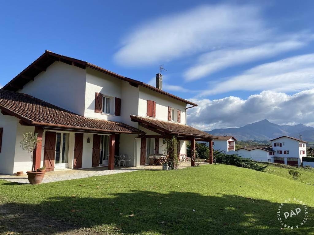 Maison Familiale (14 personnes) 490 Chemin d'Aguerrenborda, 64122 Urrugne