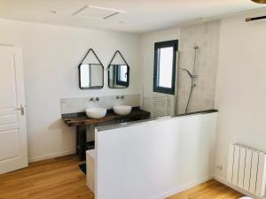 Maison familiale, à 100 mètres plage.
