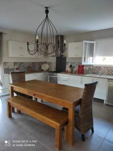 Maison familiale avec piscine aux portes des Cévennes