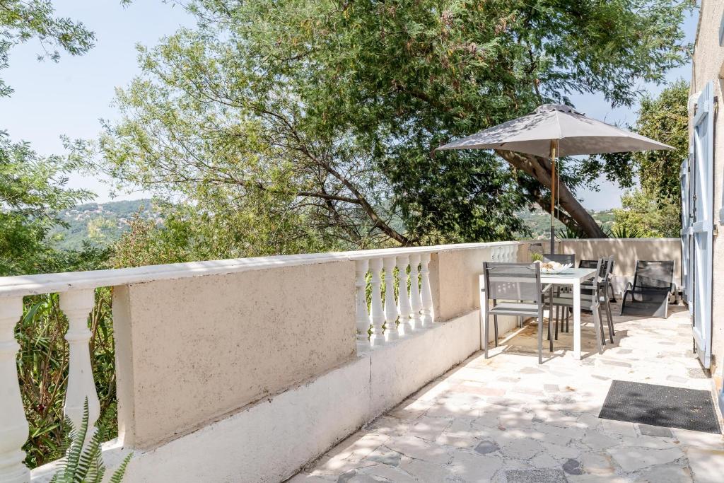 Maison familiale Chartrons 250m2 jardin + piscine 33300 Bordeaux