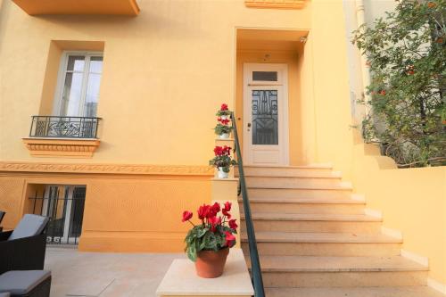 Maison familiale niçoise avec terrasse