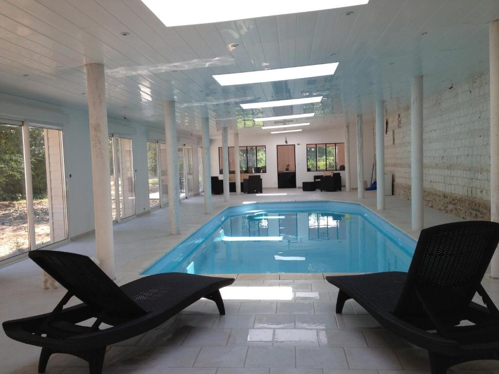 Maison familiale pour 6 personnes atypique et coloree ! 56370 Sarzeau