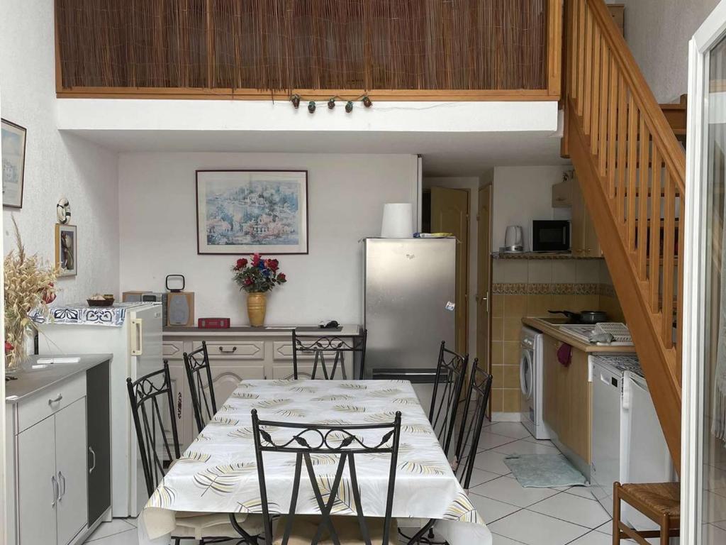 Maison Fleury-Saint-Pierre-la-Mer, 4 pièces, 8 personnes - FR-1-229D-108 AVENUE DES GARRIGUES PAVILLON 107, 11560 Fleury