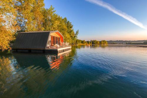 Maison flottante - Houseboat - Baurech Insolite