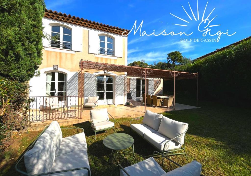 Maison de vacances MAISON GIGI - GOLF GASSIN - Piscine Tennis Fitness 8 Avenue Augusta 83580 Saint-Tropez