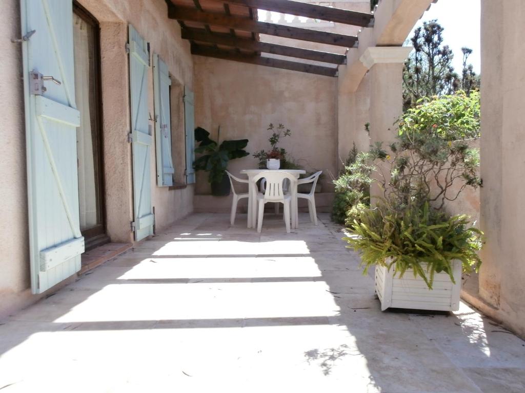 Maison Grospierres, 2 pièces, 3 personnes - FR-1-382-64