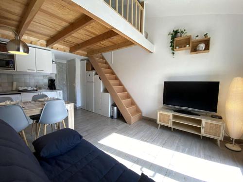 Maison Gruissan, 1 pièce, 4 personnes - FR-1-229-796