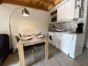 Maison Gruissan, 1 pièce, 4 personnes - FR-1-229-796