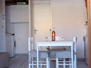 Maison Gruissan, 1 pièce, 4 personnes - FR-1-229-841