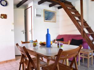 Maison Gruissan, 1 pièce, 4 personnes - FR-1-229-843