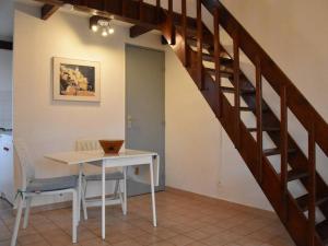 Maison Gruissan, 1 pièce, 4 personnes - FR-1-229-853