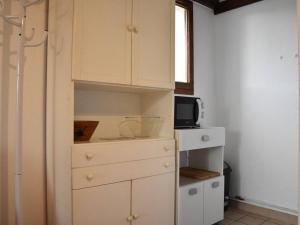 Maison Gruissan, 1 pièce, 4 personnes - FR-1-229-853
