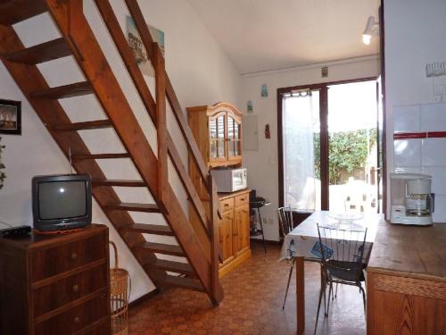 Maison Gruissan, 2 pièces, 6 personnes - FR-1-409A-19