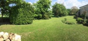Maison Halcyon Gite with Pool
