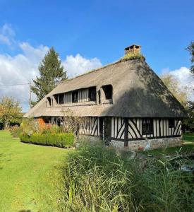 Maison de vacances Maison haut de gamme proche de Deauville-Trouville Route de la Croix Buée 14130 Les Authieux-sur-Calonne Normandie