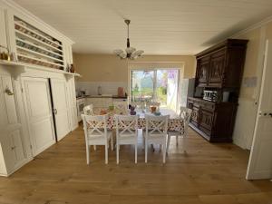 Maison Hennebont, 5 pièces, 11 personnes - FR-1-349-166