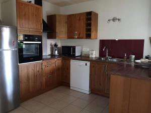 Maison Hourtin, 4 pièces, 7 personnes - FR-1-648-120