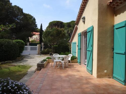 Maison Hyères, 5 pièces, 8 personnes - FR-1-335-163