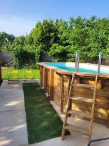 Maison individuelle 90m2 avec véranda et piscine