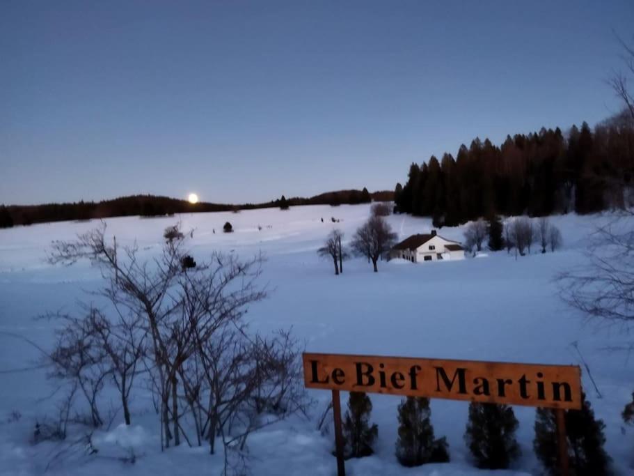 Maison de vacances Maison isolée sur piste ski de fond avec cheminée. Le Bief Martin 39400 Longchaumois