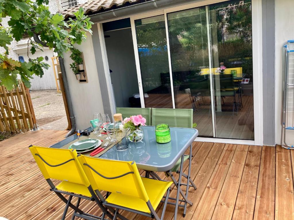 Maison Jullouville, 4 pièces, 6 personnes - FR-1-361-75 50610 Jullouville
