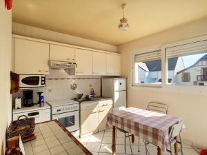 Maison Jullouville, 4 pièces, 8 personnes - FR-1-361-95