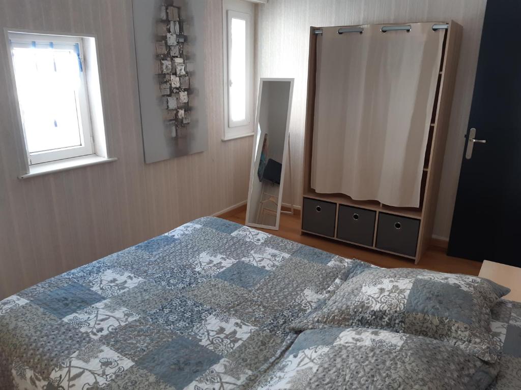 Maison Jullouville, 5 pièces, 6 personnes - FR-1-361-117