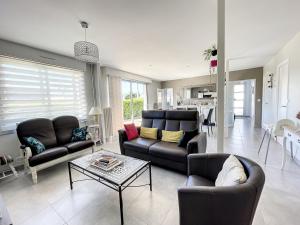 Maison Jullouville, 5 pièces, 6 personnes - FR-1-361-429