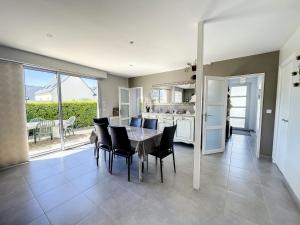 Maison Jullouville, 5 pièces, 6 personnes - FR-1-361-429