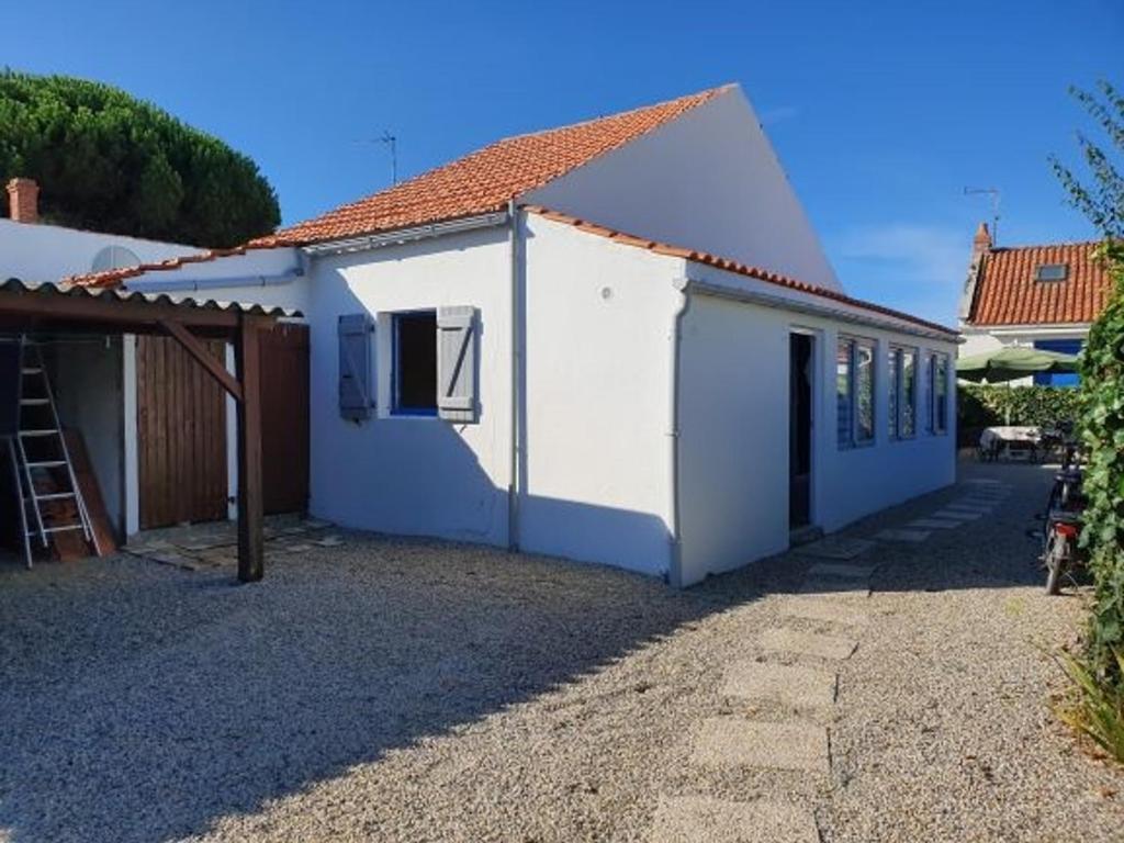 Maison de vacances Maison La Faute-sur-Mer, 2 pièces, 2 personnes - FR-1-476-131 22 ter rue des albizias 85460 La Faute-sur-Mer