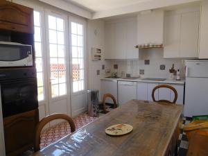 Maison de vacances Maison La Faute-sur-Mer, 4 pièces, 6 personnes - FR-1-476-186 49 Boulevard de la forêt 85460 La Faute-sur-Mer Pays de la Loire