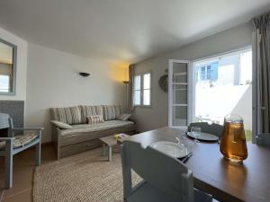 Maison La Flotte, 3 pièces, 6 personnes - FR-1-246C-24