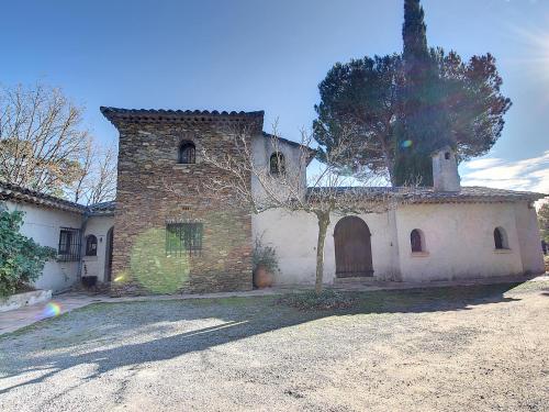 Maison La Garde-Freinet, 9 pièces, 10 personnes - FR-1-660-11