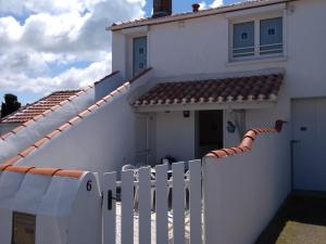 Maison La Guérinière, 4 pièces, 6 personnes - FR-1-224B-42
