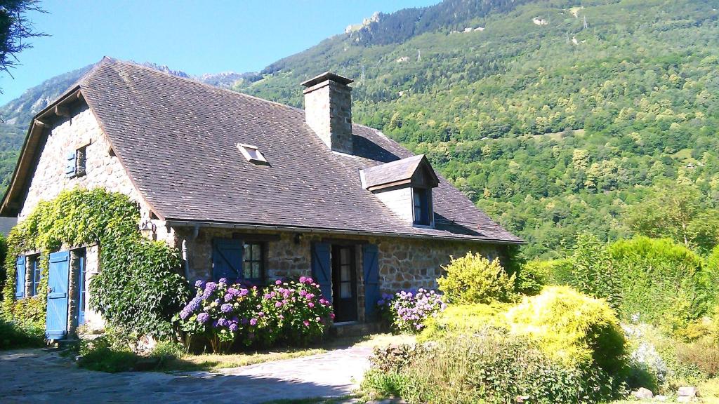 Maison de vacances Maison La Luzienne - Lou Astiou 8 Passage du Bergons 65120 Luz-Saint-Sauveur