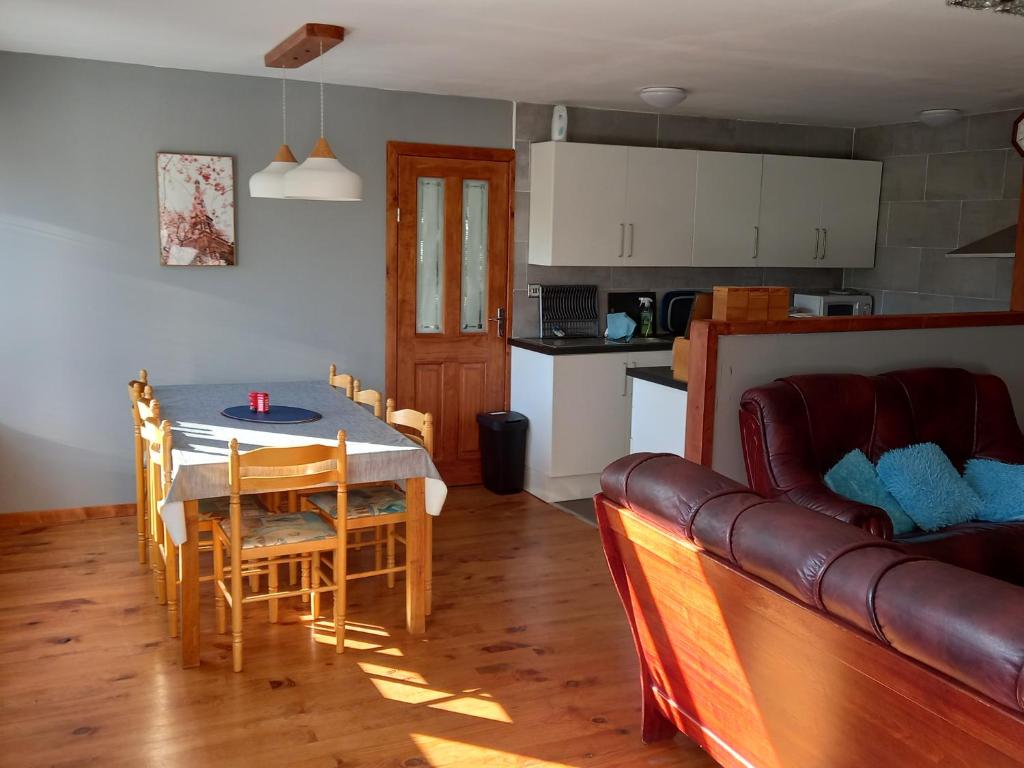 Maison La Puye, 1 pièce, 2 personnes - FR-1-541-50