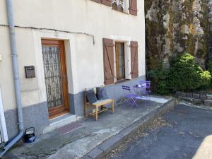 Maison La Tour-d'Auvergne, 3 pièces, 4 personnes - FR-1-667-31