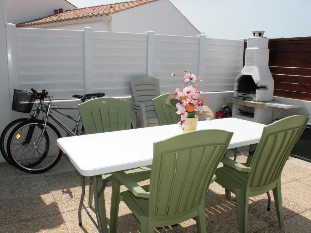 Maison La Tranche-sur-Mer, 3 pièces, 4 personnes - FR-1-22-180 Rue Du PrÃ© De La Cure - Maison 112, \, 85360 La Tranche-sur-Mer