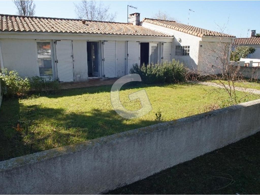 Maison de vacances Maison La Tranche-sur-Mer, 4 pièces, 6 personnes - FR-1-357-44 45 Rue Navarin - Le Hameau De La Bergerie La Griere Plage - 85360 La Tranche-sur-Mer