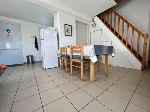Maison Le Château-d'Oléron, 3 pièces, 5 personnes - FR-1-246A-86