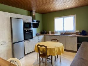 Maison Le Fenouiller, 3 pièces, 6 personnes - FR-1-428-138