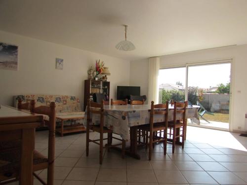 Maison Le Grand-Village-Plage, 4 pièces, 7 personnes - FR-1-246A-176