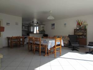 Maison Le Grand-Village-Plage, 4 pièces, 7 personnes - FR-1-246A-176